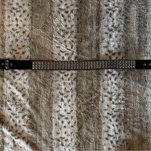 Hot Topic Black Studded Pyramid Belt